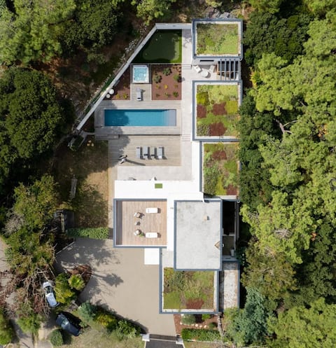 Luxury Beach Villa & Free Golf