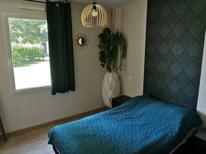 120 մահճակալ, տեսարան դեպի պարտեզ