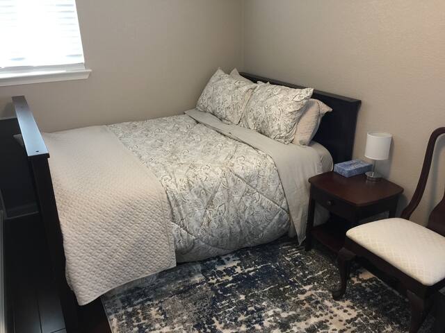 Downtown San Jose Megahouse gallery image 5