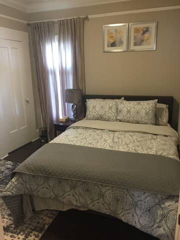 Downtown San Jose Megahouse gallery image 3