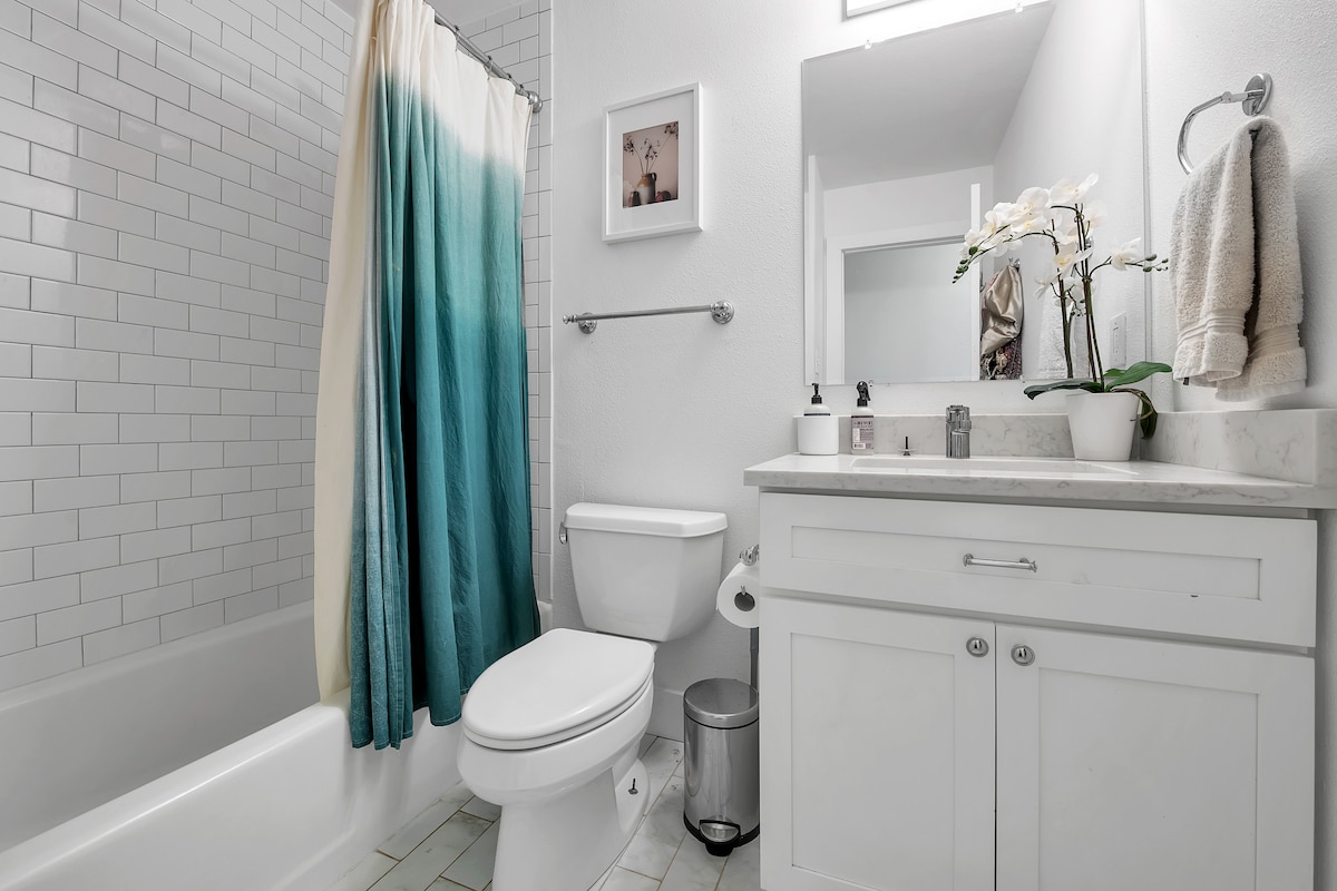 Private Room - Designer House