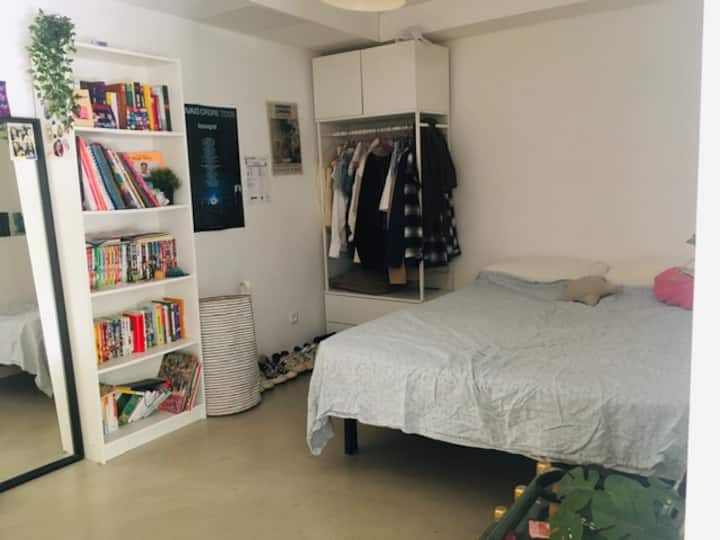 dhomë gjumi 2. krevat dopio. shtroja të reja