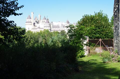 Nice cottage overlooking Pierrefonds Castle View