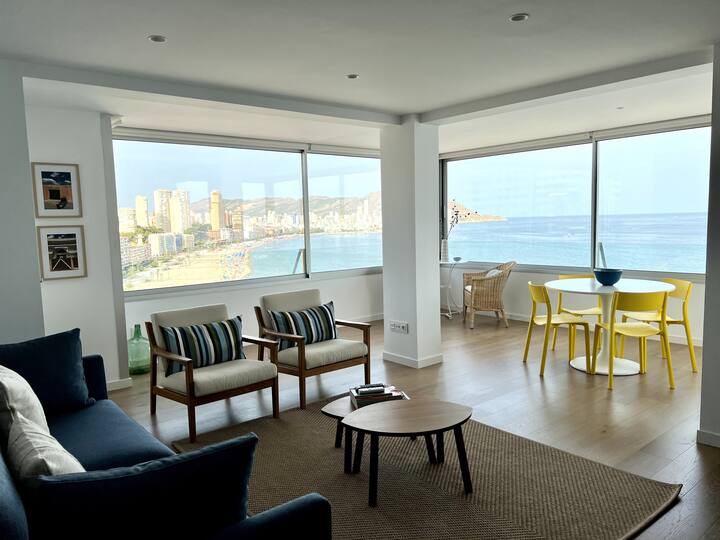 Amazing Beachfront Apartment - Villajoyosa