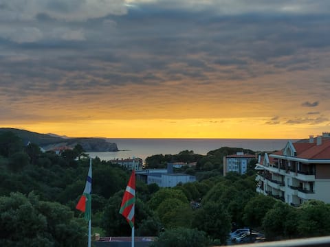 Exceptional views in Gorliz