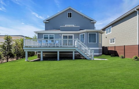 Seaside Beach Home 5 bedrooms 3 ba 25% OFF
