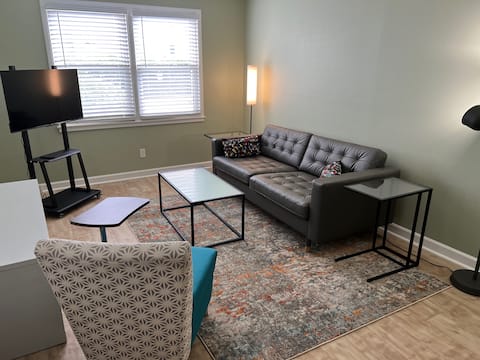 Top performing Airbnb: Stay in Cameron Village. in Cameron Village