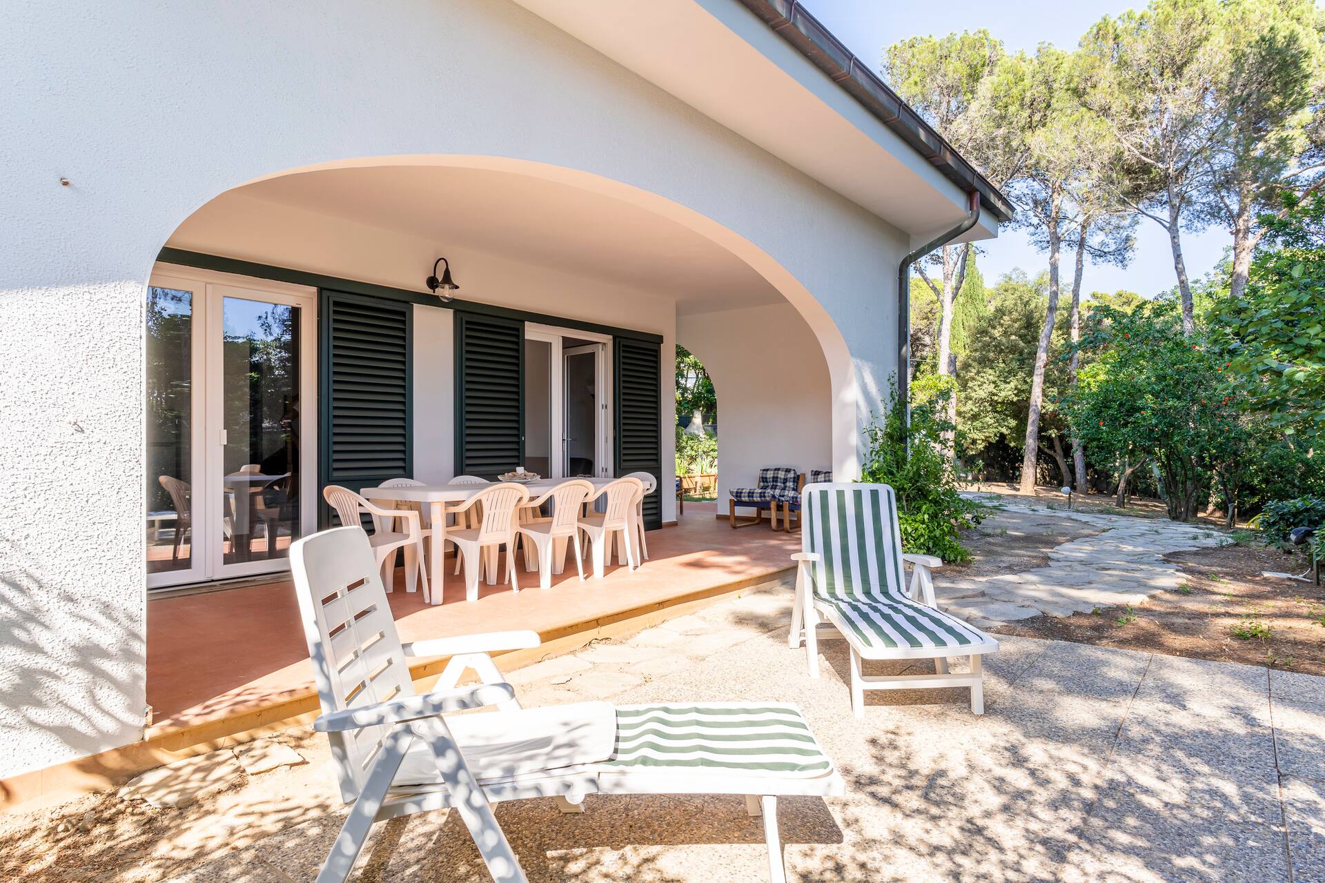 GuestHost - Quercianella Lovely Villa near the Sea With Parking! — photo 4