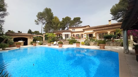 Belle villa Provençale