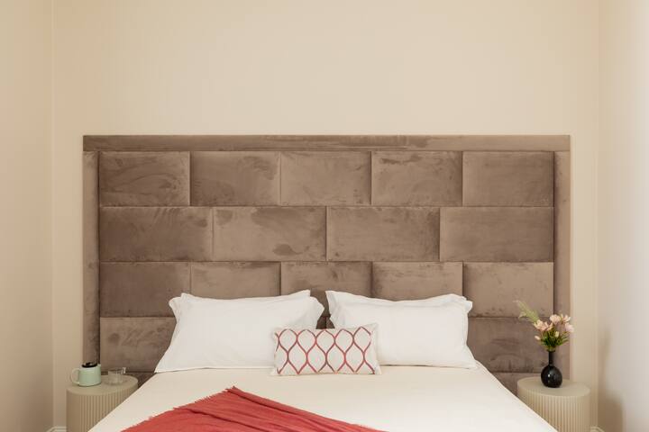 Spanish Steps Caesar Suites gallery image 5