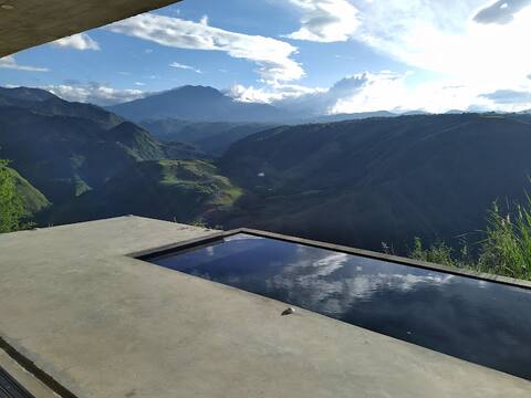 Spectacular Loft House: "Sky & Mountains"