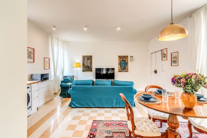 Borgo Vittorio 2 bdr @ Vatican