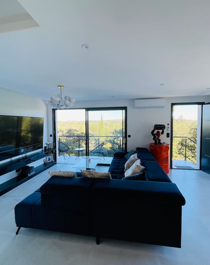 Charmante Maison Contemporaine - Collias