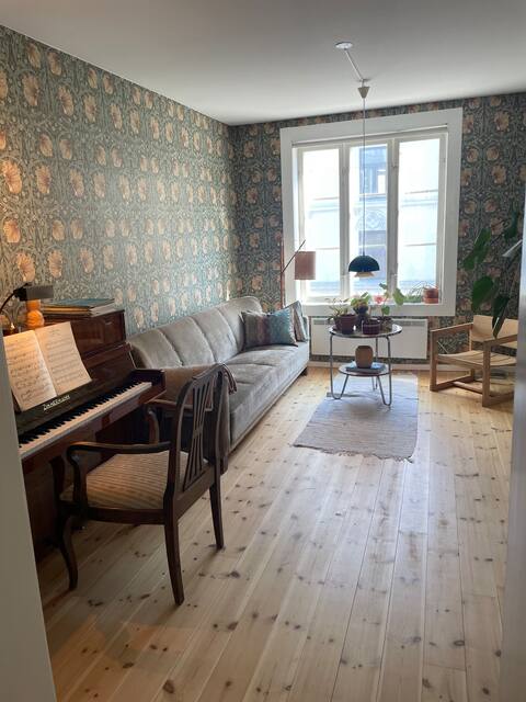 Successful Airbnb property: Large apartment with balcony in Grünerløkka