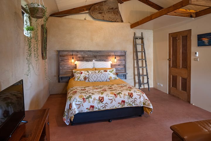 The Cottage At Blue Door Farm - Middleton, South Australia