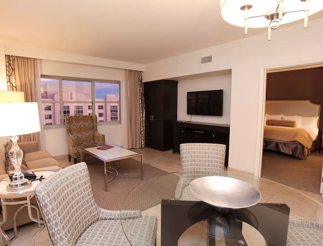 2BR suite at Grandview Resort B1