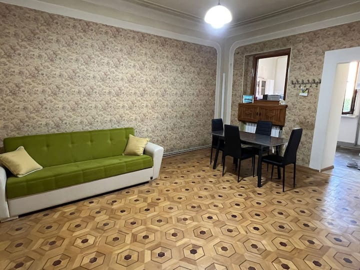 Peaceful, Huge 2bd, In Komitas - Yerevan