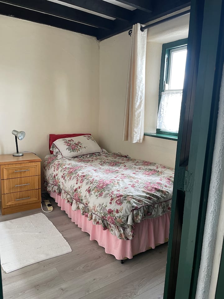 საძინებელი 2