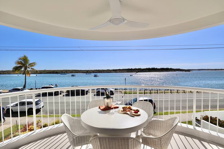 Opulent Noosa Sunsets