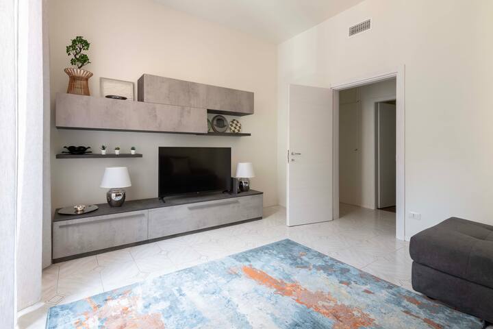 Milano Voyager apartment, great location, 6 guests gallery image 4