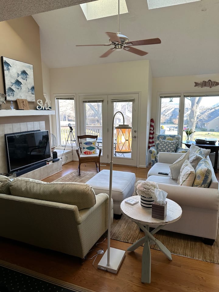 Great Townhome With Great View! - Smith Mountain Lake, VA