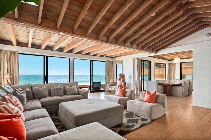 Malibu Road Dry Beach Dream Home! gallery image 5