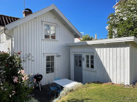 Lovely house in Grundsund, 100 metres from the sea!
