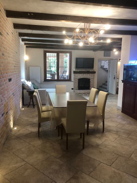 Quiet and convenient to amenities and the university