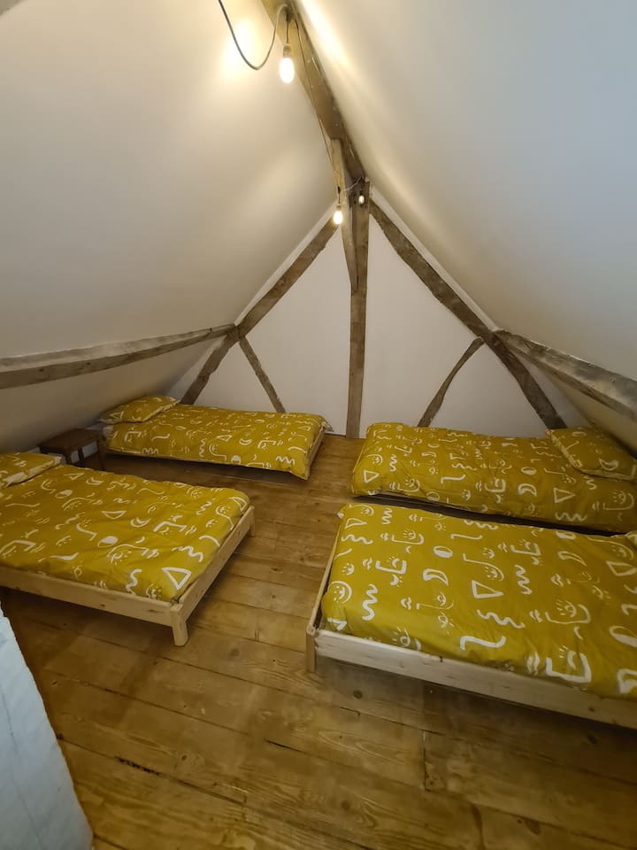 غرفة النوم 1