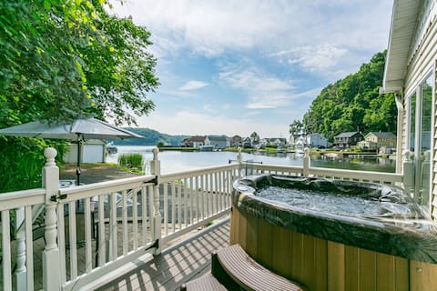 Stay on the Bay *Waterfront*Hot Tub*