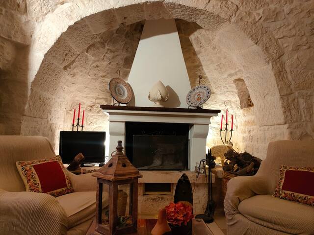 Trullo 2 Bed 2 Bath W Private Pool gallery image 3