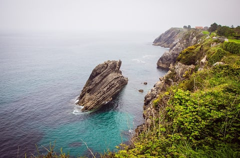 Airbnb con mejor rendimiento: Penthouse in Llanes large terrace, Paseo San Pedro en Llanes