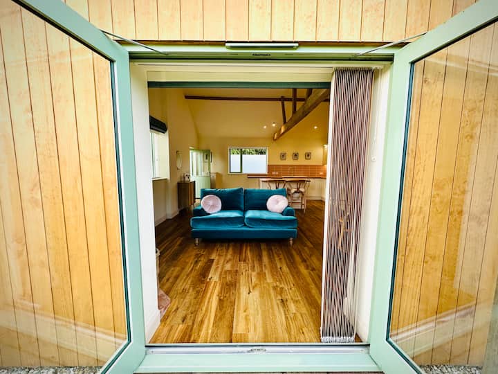Stunning Coastal Retreat In Baconsthorpe, Holt - Holt
