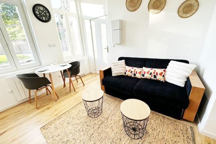 *LeRelaisdOdile * House * Downtown*