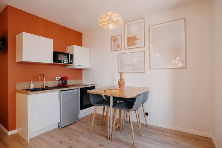 KASA Conciergerie managed Airbnb listing 2