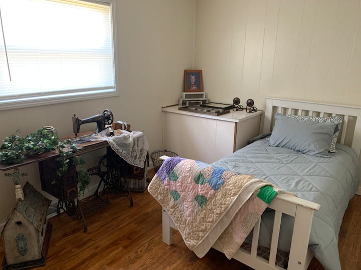 Triple-h-properties - Eminence, MO