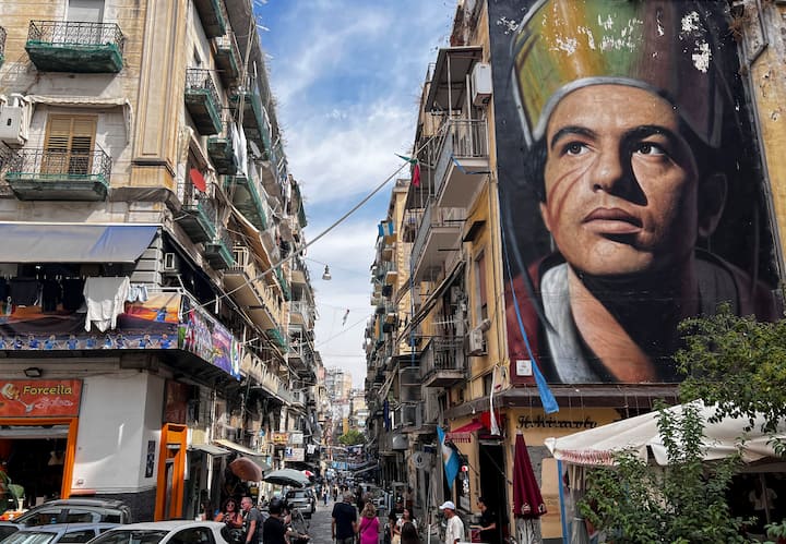 "Napoli Street Art" J&g - Home (Spaccanapoli) - Naples