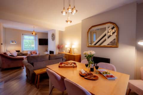 Top Airbnb: 2 bed cottage with fell views in Cumberland