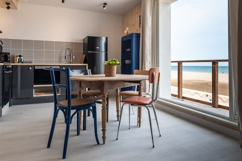 Successful Airbnb property: "The sky, the sun and the sea" in Narbonne