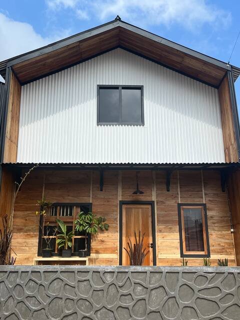 Central sare house, the best view of the dieng mountains