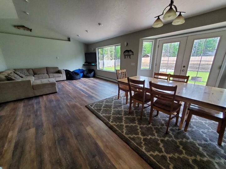 KENAI Large 4bdr/2bath sleeps 9 Houses for Rent in Kenai, Alaska