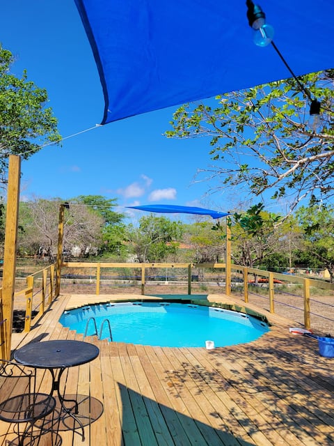 Enjoy an apartment with wide parking