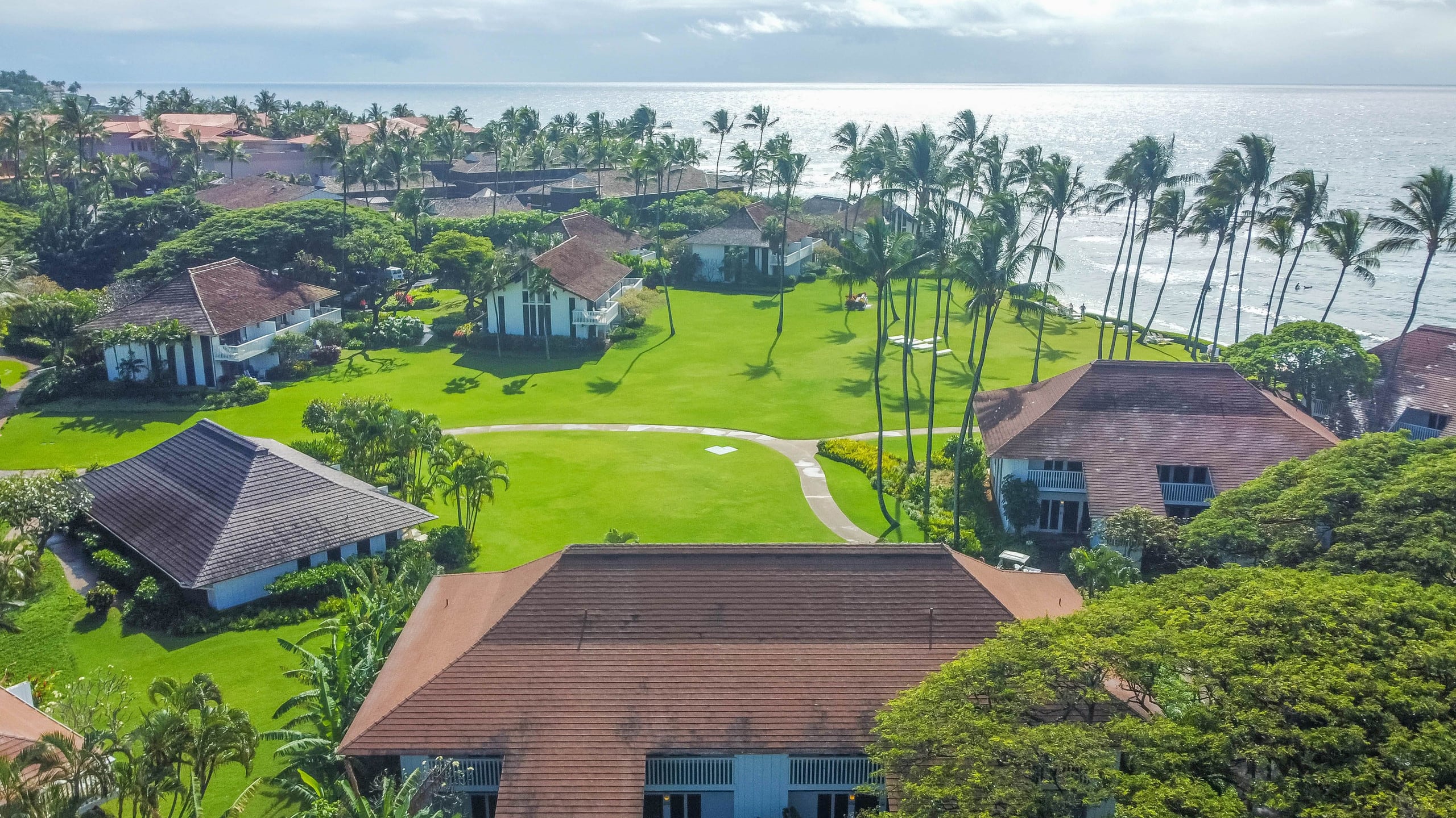 One Bedroom On the World's Most Beautiful Beach - Image 39