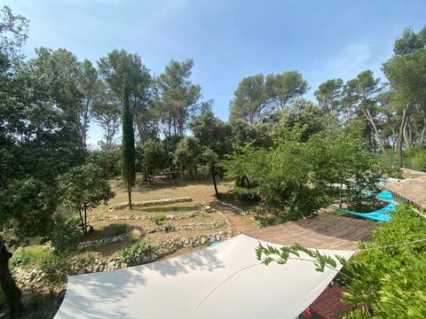 Family villa facing the forest