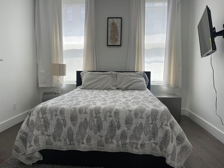 2 Bed- North Williamsburg - Brooklyn