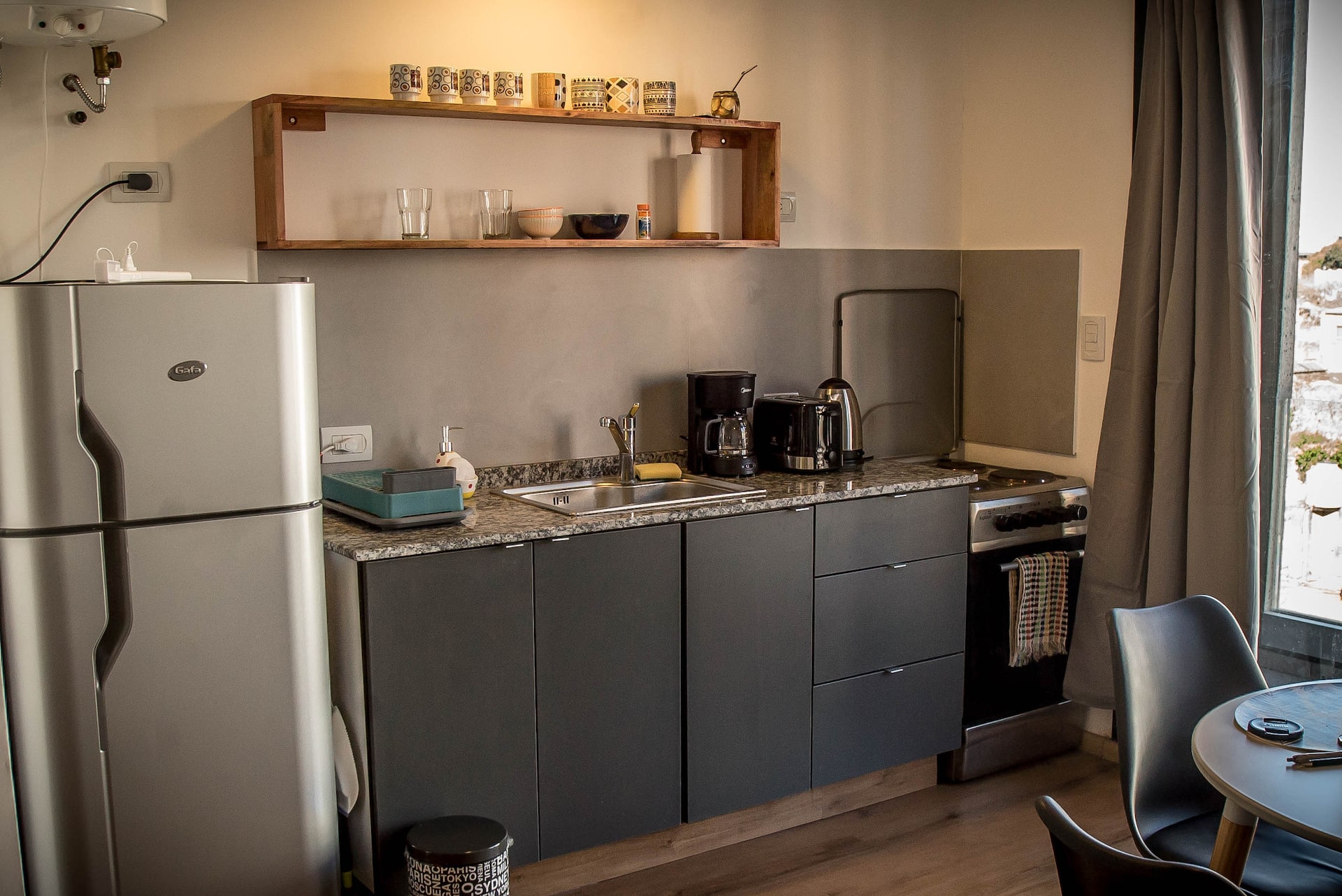 Kitnet novo em Palermo Hollywood