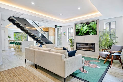 Top performing Airbnb: Villa Verde: A Tropical Escape in Little Havana in Shenandoah North
