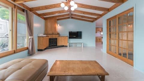Tea and Pastel TN_pastel house
