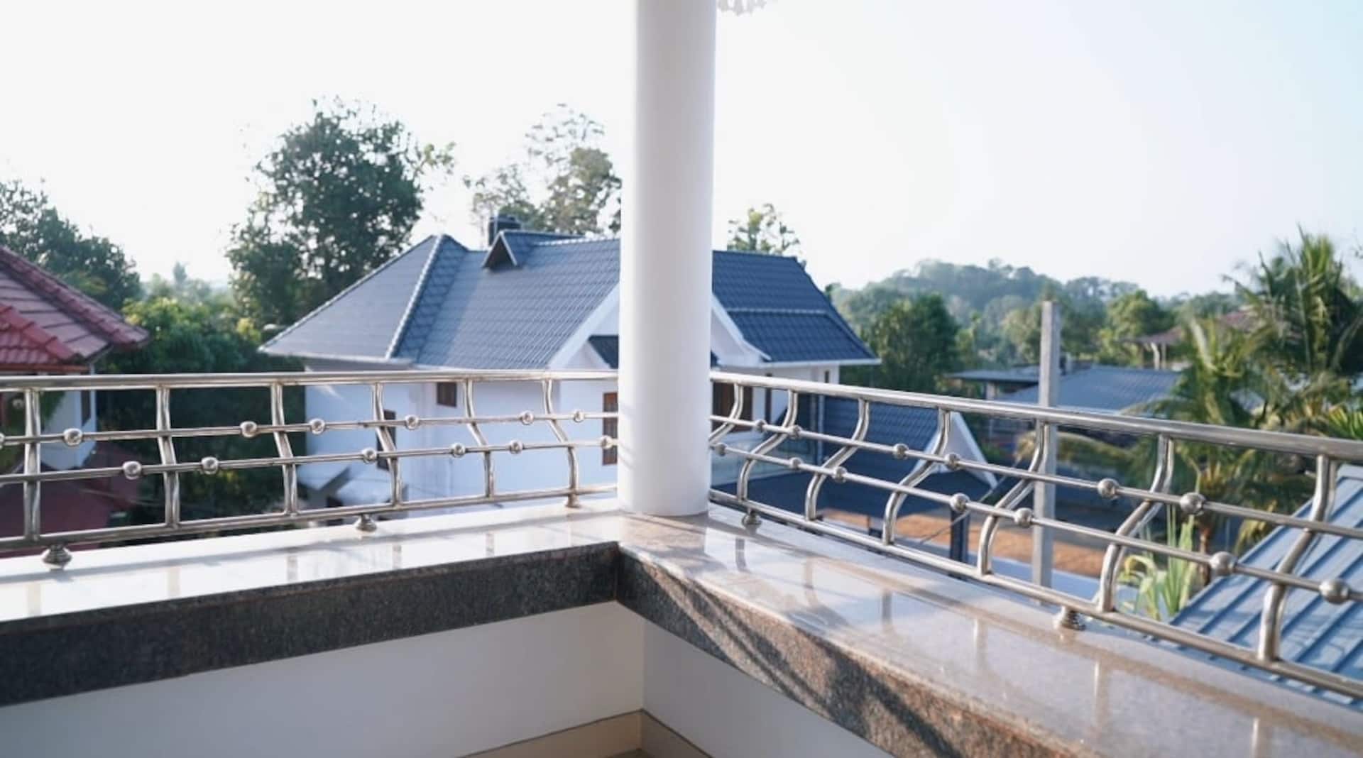 Marble Mansion Homestay Fully Furnished 4BHK Villa — photo 2