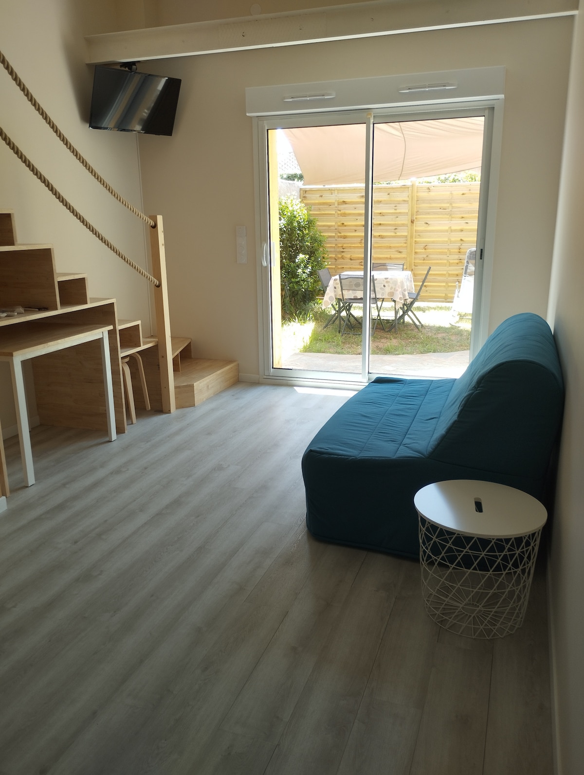 Successful Airbnb property: New apartment in villa in Hyères